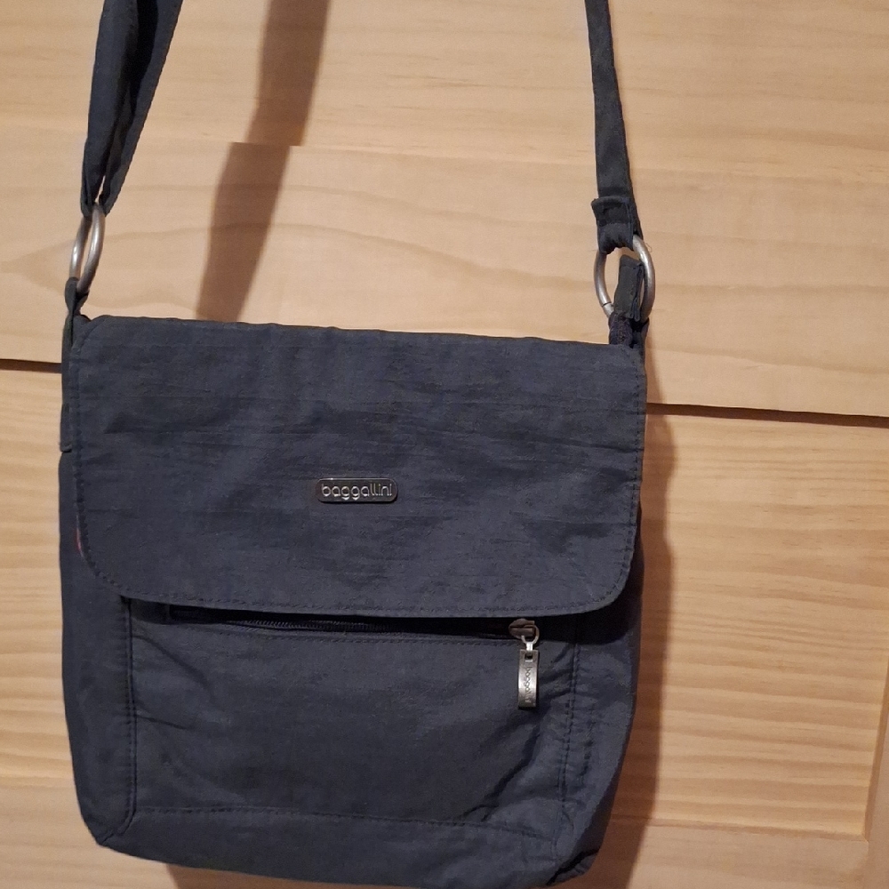 Baggallini Charcoal Messenger Bag